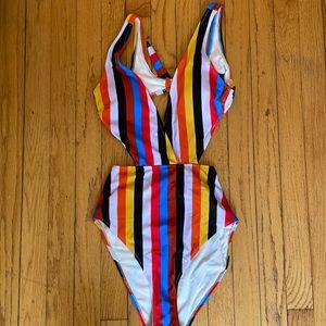 Cupshe one-piece bathing suit. Small. NWT